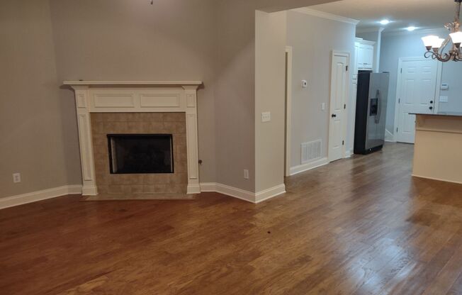 2 beds, 2.5 baths, 1,327 sqft, $1,500, Unit 3518 N State St.