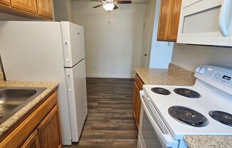 1 bed, 1 bath, 630 sqft, $1,285, Unit 16-227