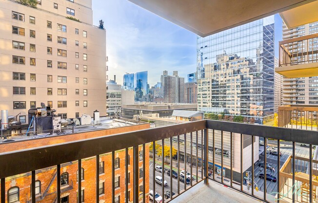3 beds, 3 baths, $11,500, Unit 10G