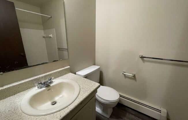 1 bed, 1 bath, 600 sqft, $949, Unit 2915 203