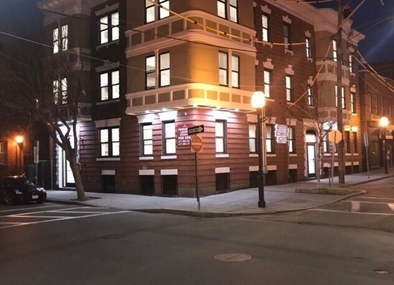 Studio, 1 bath, $1,495, Unit 31