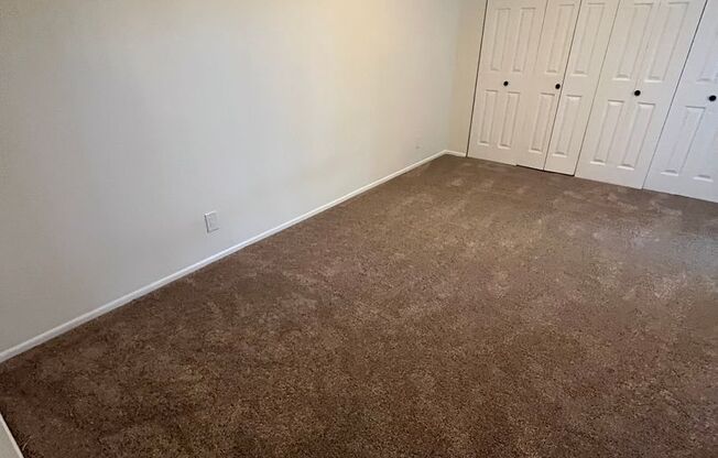 1 bed, 1 bath, 737 sqft, $2,150, Unit 042