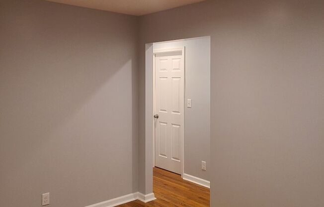 2 beds, 1 bath, 825 sqft, $2,500, Unit F221A