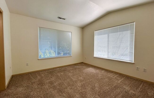 2 beds, 2.5 baths, 1,150 sqft, $1,595, Unit 3752-104