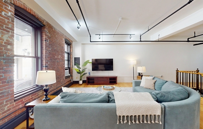 13 19 STANHOPE