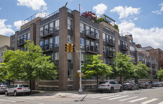 80 MESEROLE ST