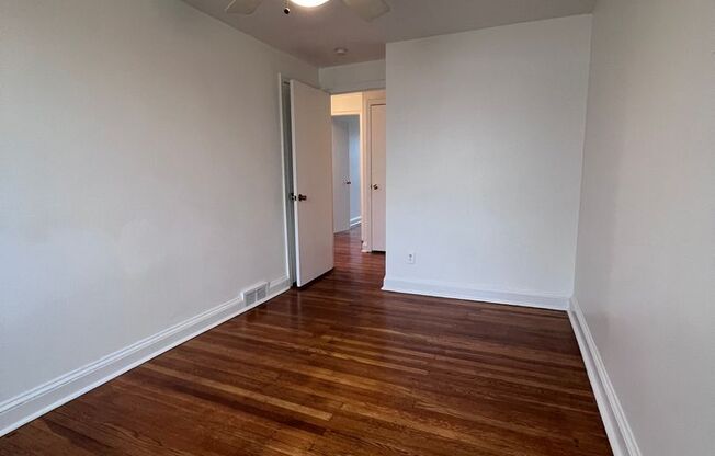 3 beds, 1 bath, $1,850