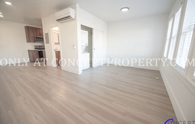 Studio, 1 bath, 285 sqft, $1,149, Unit 12