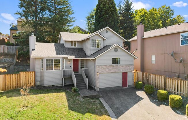 Stunning 4 Bedroom Home in Bethany!