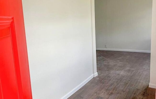 Gorgeous all renovated Home in Sweeney, TX!