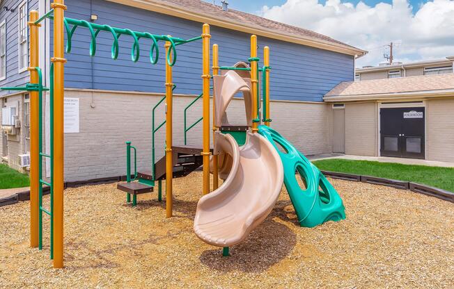 Gessner Park - Apartment Living in Houston, TX