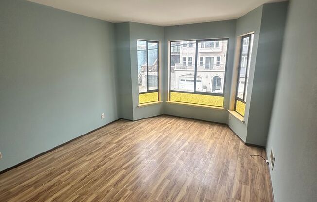 426 - 428 35th Avenue (1360r)