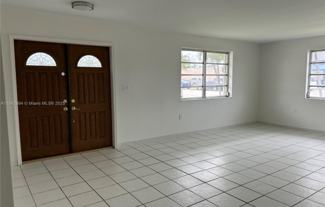 955 SW 87 T CT