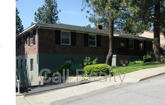 828 W CLIFF DR
