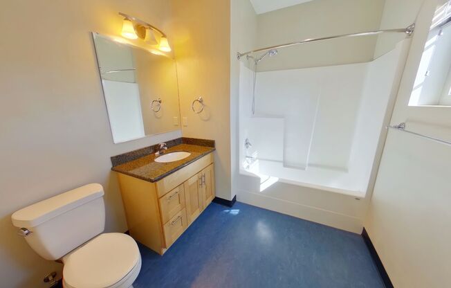 2 beds, 2 baths, 1,386 sqft, $1,675, Unit #7