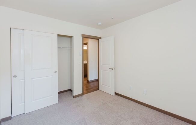 3 beds, 2.5 baths, 1,523 sqft, $2,665, Unit 03-31