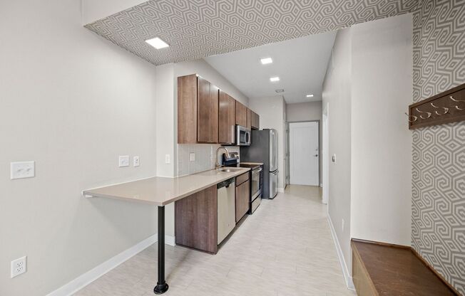 Studio, 1 bath, 460 sqft, $1,090, Unit 311