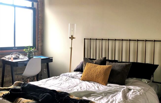 2 beds, 1 bath, 864 sqft, $1,800, Unit 312