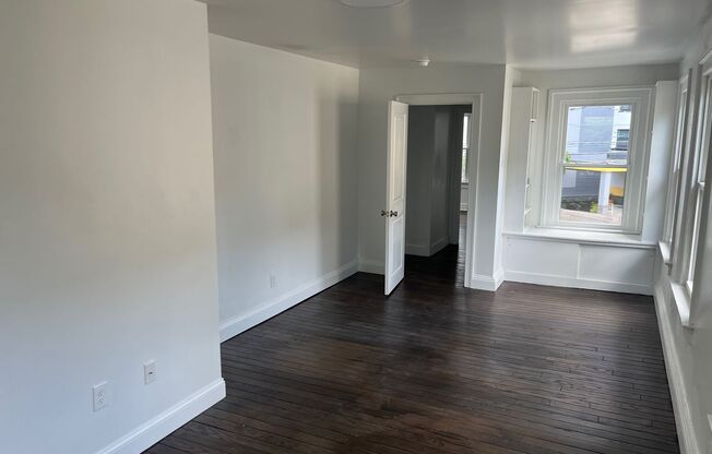 5 beds, 3 baths, 1,600 sqft, $5,500, Unit 105 Bristol Street