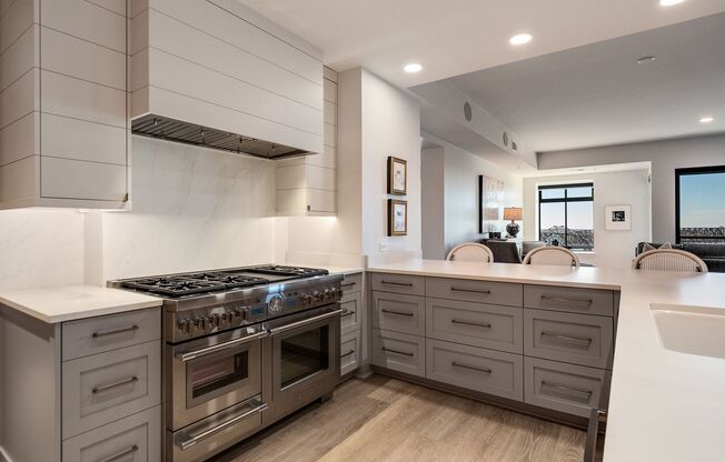 3 beds, 3.5 baths, $10,000, Unit Units 1005-1006