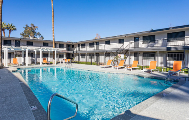 2 beds, 2 baths, 966 sqft, $1,395, Unit 206L