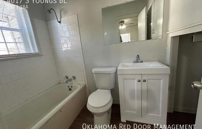 4017 S YOUNGS BLVD