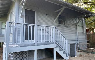 2 beds, 1 bath, $2,495