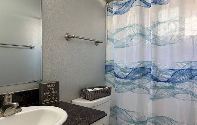 2 beds, 1 bath, 850 sqft, $2,730, Unit 905B