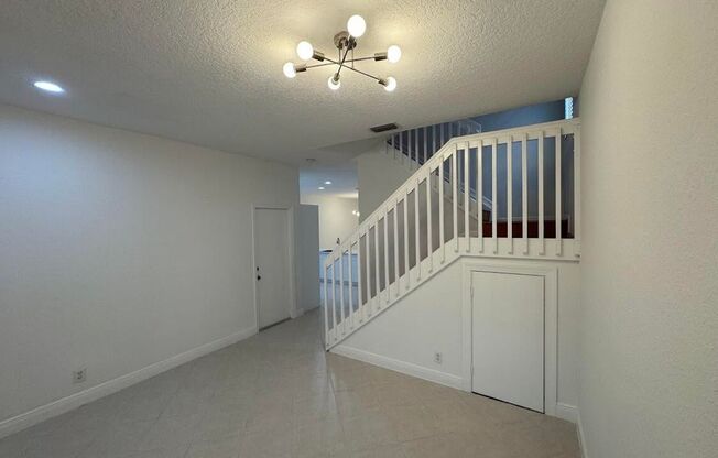 3 beds, 2 baths, $3,500, Unit # 18237