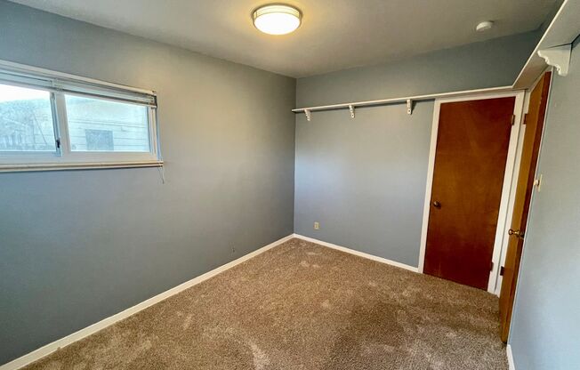 3 beds, 1 bath, $1,995