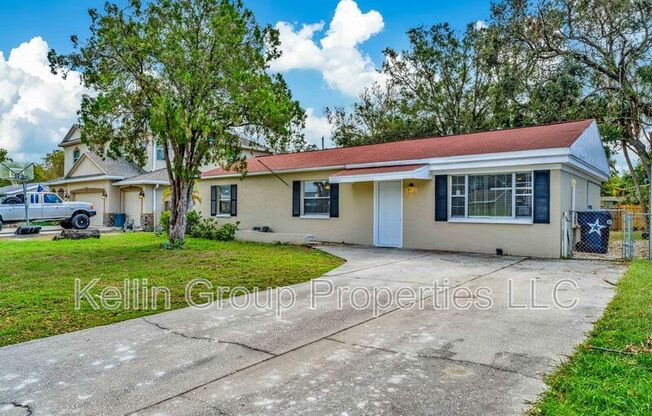 4220 W BAY VW AVE