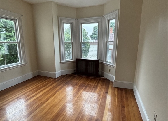 27 HOWARD ST