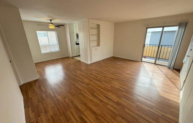 2 beds, 1 bath, 745 sqft, $2,650, Unit Unit 9