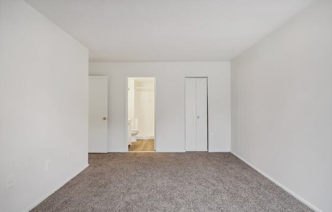 Large bedroom with a private bathroom at Trillium in Fairfax, VA