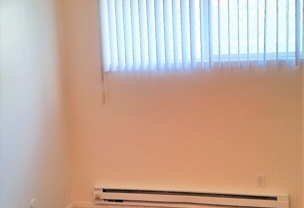 1 bed, 1 bath, 500 sqft, $995, Unit 03AS