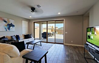 4 beds, 3 baths, $5,460