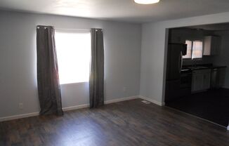 3 beds, 2 baths, $1,400