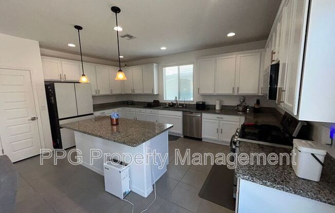14118 W HACKAMORE DR