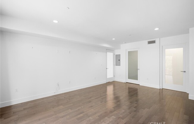 11023 Fruitland Dr Apt 104