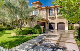 405 Royalton Dr