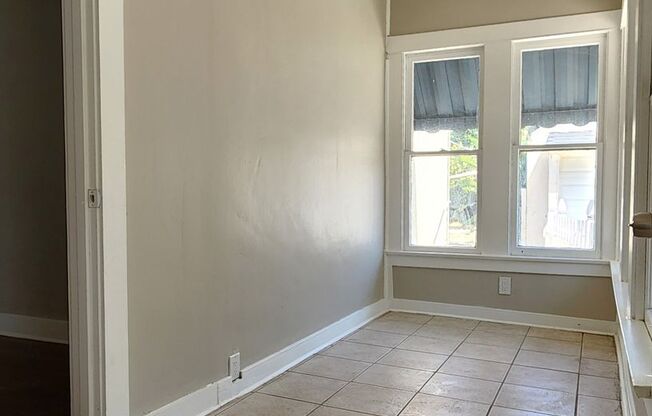 Beautiful 2 Bd 1 Ba Home in Palm Heights Riverside