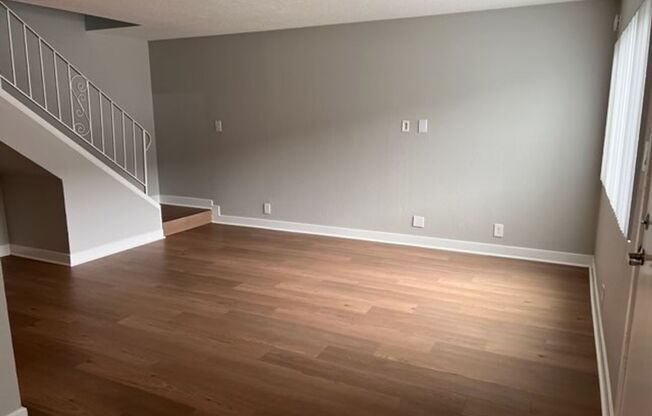 2 beds, 1.5 baths, 1,050 sqft, $3,395, Unit 1740-8