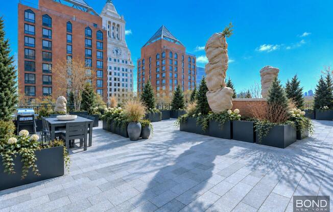 1 IRVING PL