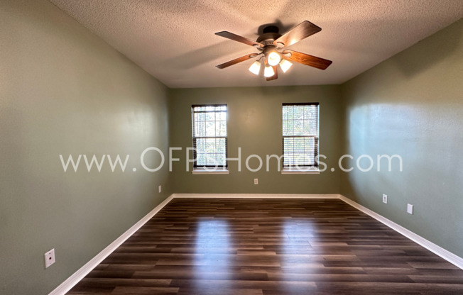 3 beds, 1.5 baths, $1,800