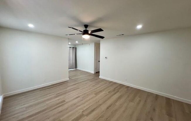 Allandale Place / Culdesac / Refrigerator / Washer/Dryer / Fenced Yard