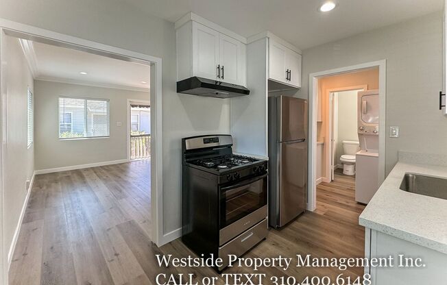 1 bed, 1 bath, $2,695