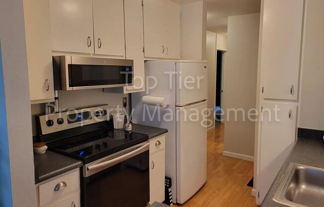 2 beds, 2 baths, $2,795