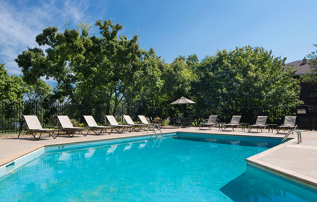 1 bed, 1 bath, 820 sqft, $1,600, Unit 103