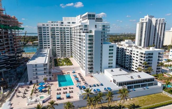 5401 Collins Ave appt 919 (A11961091)