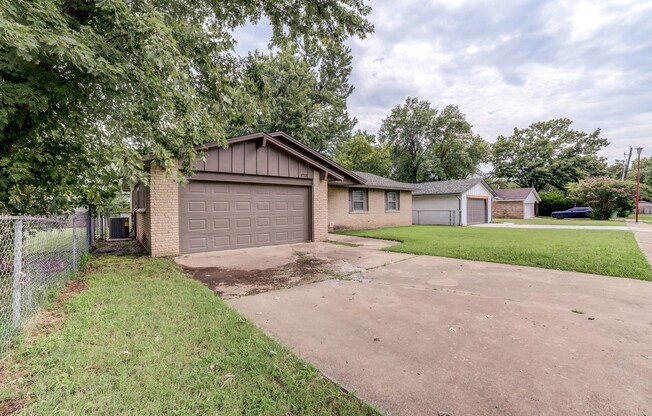 Beautiful 3 bedroom, 1.5 bath near downtown Broken Arrow and Rose District